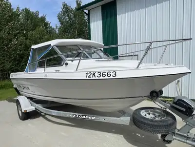 Selling my beautiful fishing boat that is in pristine condition. 21 ft Campion Explorer 552 Hardtop....