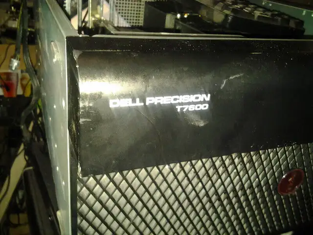 Dell Precision t7810 Xeon 2 x E5-2630  6core (12 cores) 16GB ddr in Desktop Computers in City of Montréal - Image 3