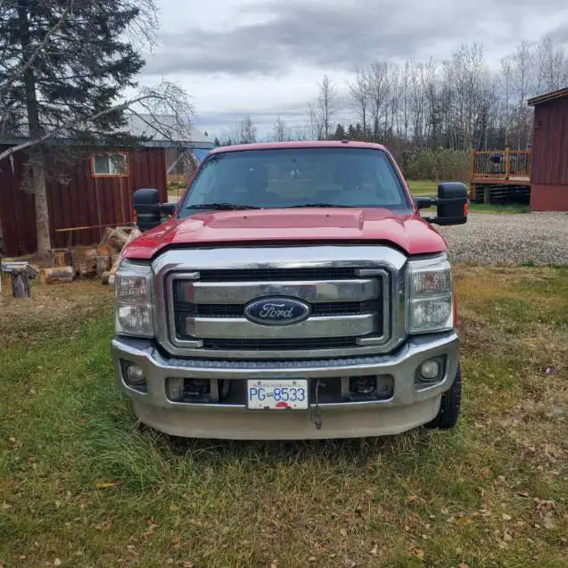 2012 Ford f250 xlt  in Cars & Trucks in Fort St. John - Image 5