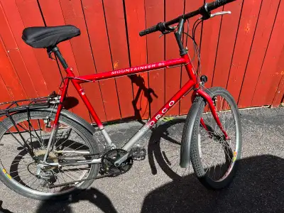 Vélo Norco 24 pouces hybride en bon état  75$, View more