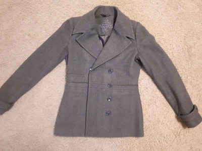 Lots of Classy Women's Coats in Great Conditions, View more