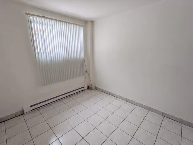 3 1/2 À LOUER À VILLERAY À 10 MIN DE MARCHE DU MÉTRO FABRE