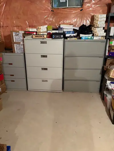 Lateral Filing Cabinets Excellent  Quick sale $50 416-712-980, View more