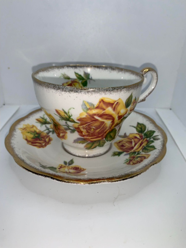 Tea Cup and Saucer - Royal Standard - Romany Rose in Arts & Collectibles in Fredericton