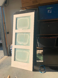 34”x80” 3 panel glass shaker door