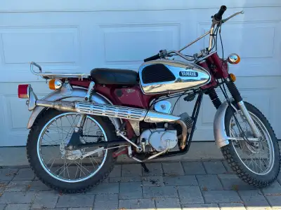 Complete certifiable running 1970 Yamaha 100cc 2,stroke enduro in picture is available. Rare chrome...