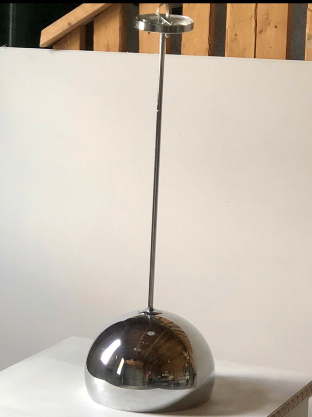 Chrome lamp for sale, in great condition  in Indoor Lighting & Fans in Barrie