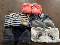 Lot of Baby boy sweater size 9-12 months