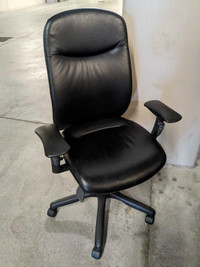 TEKNION AMICUS ERGONOMIC CHAIR - LEATHER HIGH BACK 