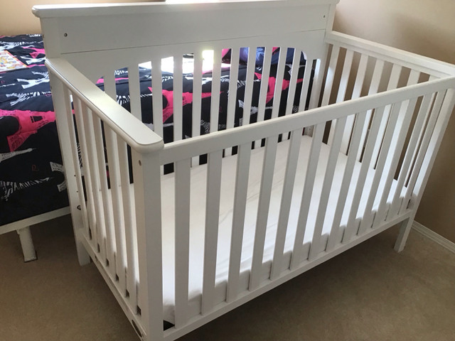 Baby supplies in Cribs in Saskatoon