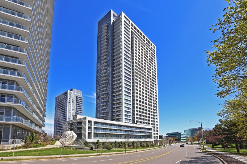 1 Bedroom 1 Bath Unit For Lease (Fairview Mall) Long Term