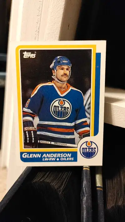 1986-87 O-PEE-CHEE NHL #80 GLENN ANDERSON EDMONTON OILERS hockey card. Nice card, but please see pho...