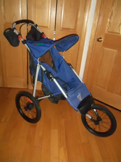 Poussette 3 roues jogging, View more