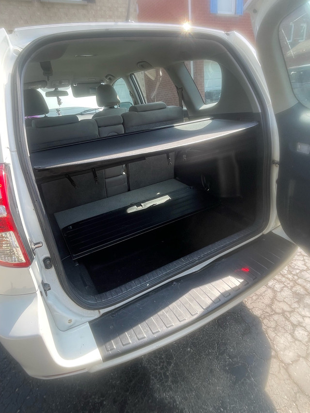 2010 Toyota RAV4 with 3 keys in Cars & Trucks in Mississauga / Peel Region - Image 4