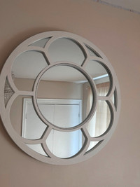 26 inch White Flower Mirror