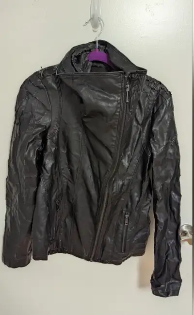 Casual Distressed Black Leather Jacket - Women's Medium , View more