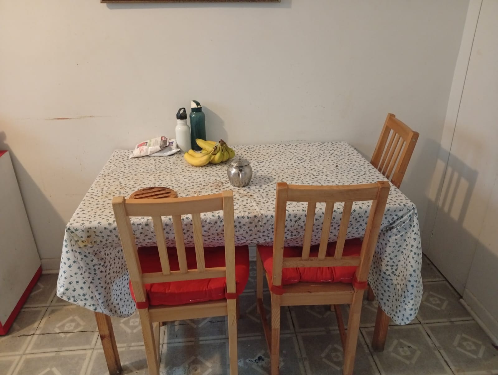 salon Sous-location 3 et demi — photo 1