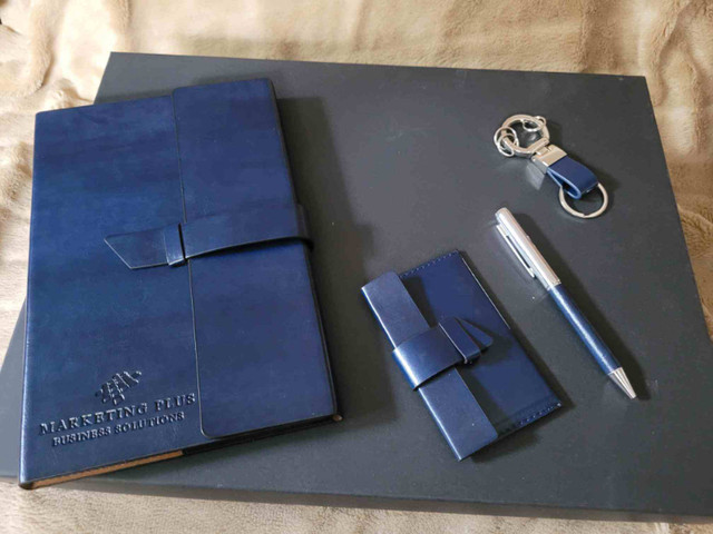 4 Piece Executive Gift Set in Other Business & Industrial in Cambridge - Image 2