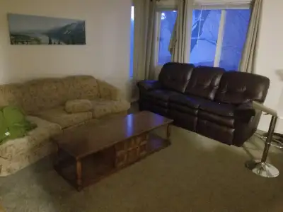 $500 a month with $500 security deposit. Walking distance to the university and Bus transit across t...