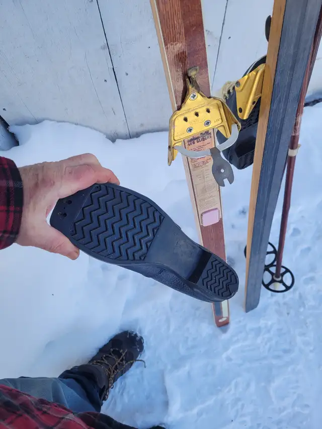 Wooden Cross Country Skis boots and poles Jano in Ski in Owen Sound - Image 6