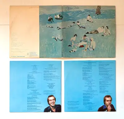 Elton John - Blue Moves MCA2-11004 VG Vinyl Canada - Pre-owned, View more
