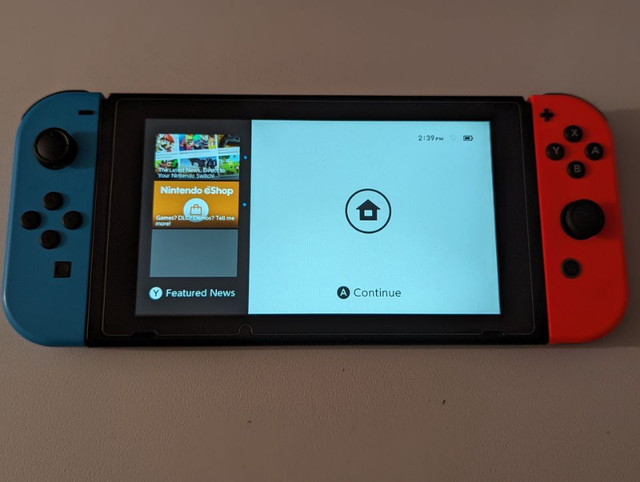 FOR TRADE - Nintendo Switch Console + 2 Games (Pokemon) + Extras in Nintendo Switch in Ottawa - Image 2