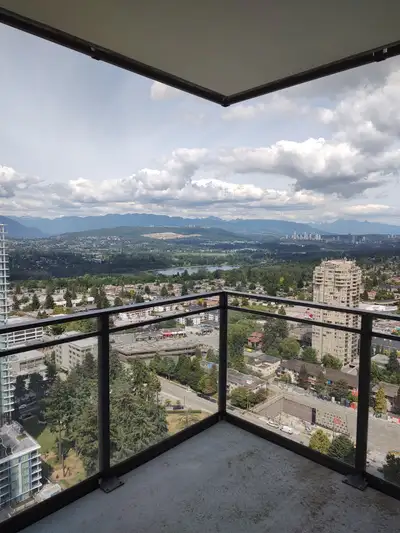 Condo for rent in Metrotown $3000 2 bedrooms and 2 bathroom