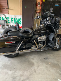 2017 Harley ultra limited