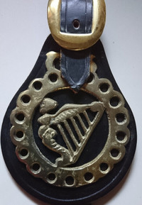 Vintage Horse Brass Irish Harp Eire Leather Harness Wall Hanger