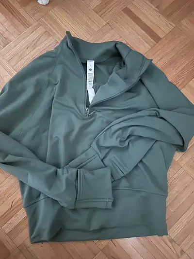 Never worn. Tags still attached. 45 OBO