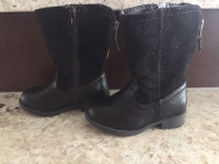 Toddler Size 6 Black Boots