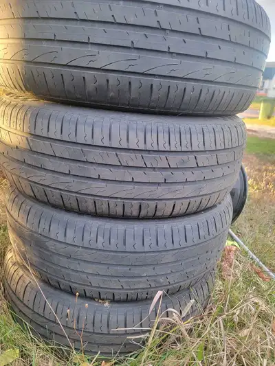 Got lots of tires for sale, some are sets some are pairs, pm me for better pictures/more info! Will...