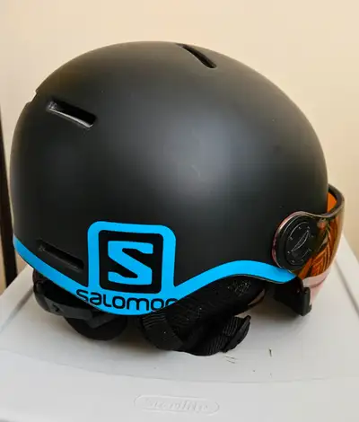 Ski/Snowboard Salomon Helmet + Visor (teen size), View more