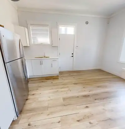 1 bedroom basement suite for rent