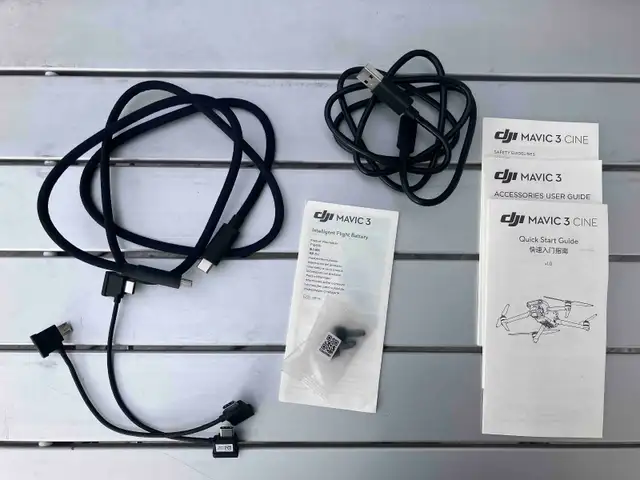 ✳︎DJI Mavic 3 Cine  Premium combo with RC Pro and fly more kit✳︎ in Cameras & Camcorders in Whitehorse - Image 9