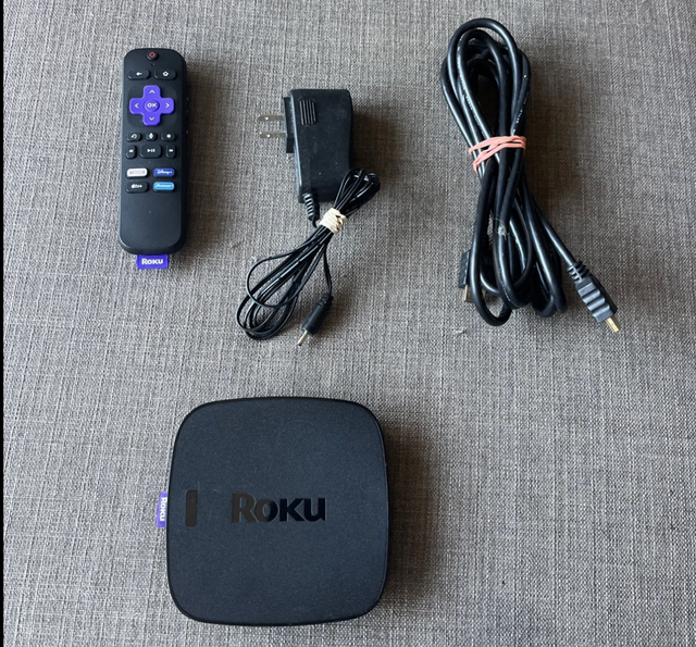 Roku Ultra 4640x Model 4K HD Digital Smart TV Media Streamer in Video & TV Accessories in City of Toronto - Image 2