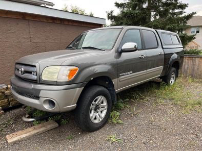 2004 Toyota Tundra 4x4 Double Cab Parts truck