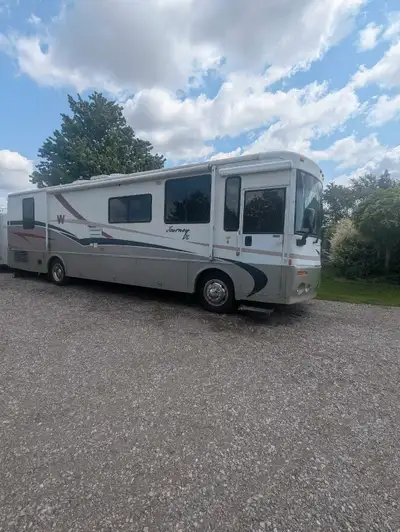 2001 Winnebago Journey diesel pusher 330hp CAT engine chipped with Ag Diesel Solutions programmer wi...