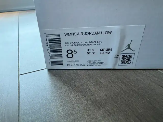 Soulier Nike Air Jordan 1 Low in Women's - Shoes in Laval / North Shore - Image 9