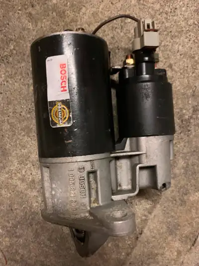 Good working condition, can meet and ship.