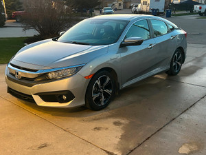 2017 Honda Civic T0uring