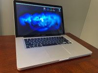 MacBook Pro 15.4 po 2011 impeccable 