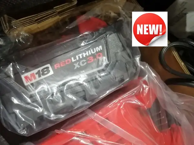 Milwaukee M18 Battery & Charger Starter Kit | Brand New Kits!!! in Other in Oakville / Halton Region - Image 5