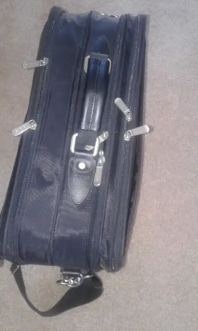 Targus Sac Mallette pour ordinateur, View more