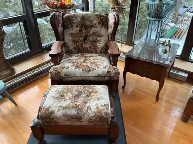 set de salon in Multi-item in Laval / North Shore - Image 5