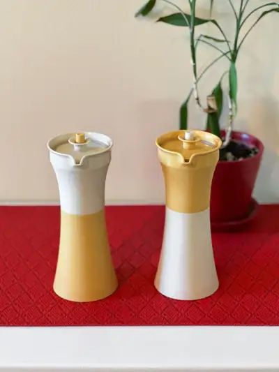 Vintage 1970 Ensemble Huile et Vinaigre Tupperware, View more