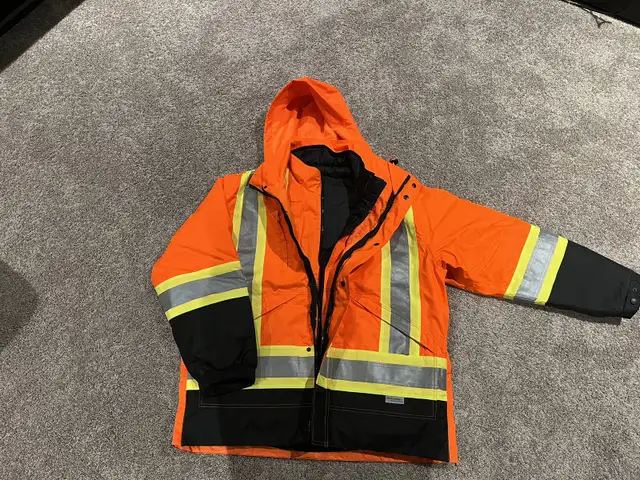 Balsam promotions 5-in-1 jacket with safety stripes in Men's in Winnipeg - Image 2
