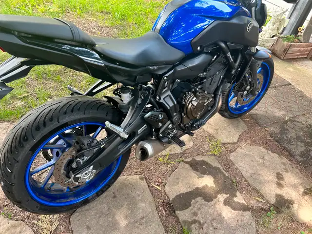 2016 Yamaha MT07 -  Well cared for Yamaha blue -  asking $7000 in Sport Bikes in Delta/Surrey/Langley - Image 3