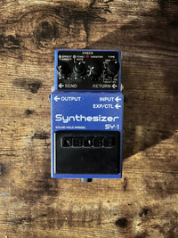 Boss SY-1 synthesizer guitar pedal