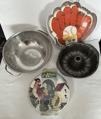 Rooster Element Covers - Bundt Pan - Strainer - Cake Pan